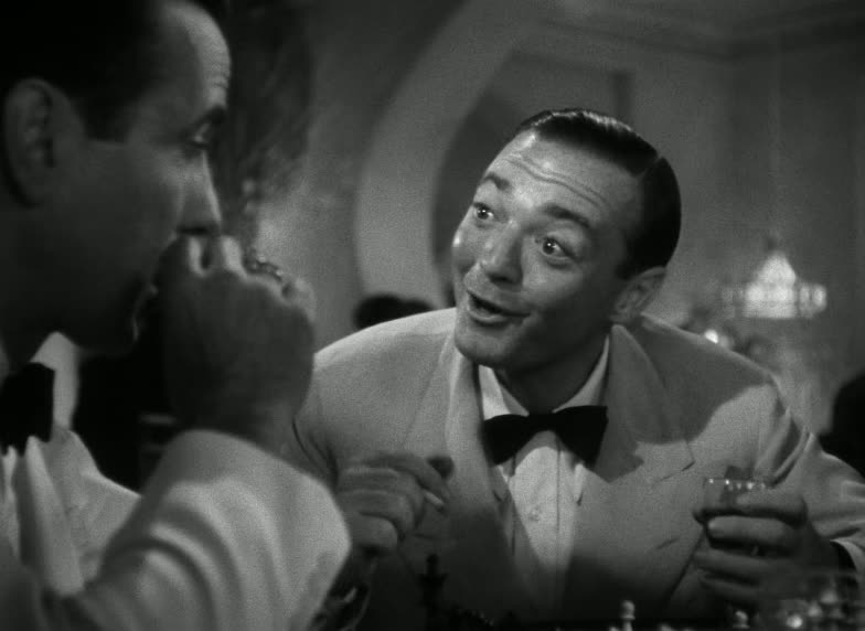 Moment from Casablanca (1942) in 00:11–00:12