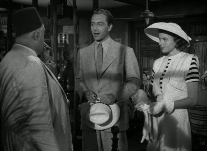 Moment from Casablanca (1942) in 01:00–01:01