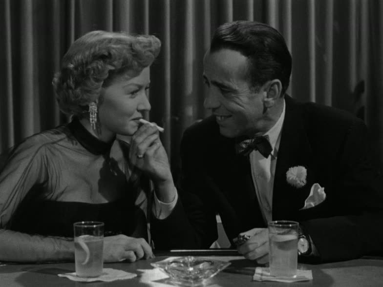Moment from In a Lonely Place (1950) in 00:50–00:52