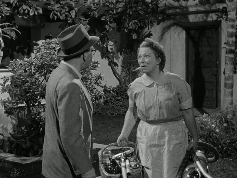 Moment from In a Lonely Place (1950) in 01:14