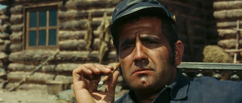 Moment from The Good, the Bad and the Ugly (1966) in 01:45–01:46